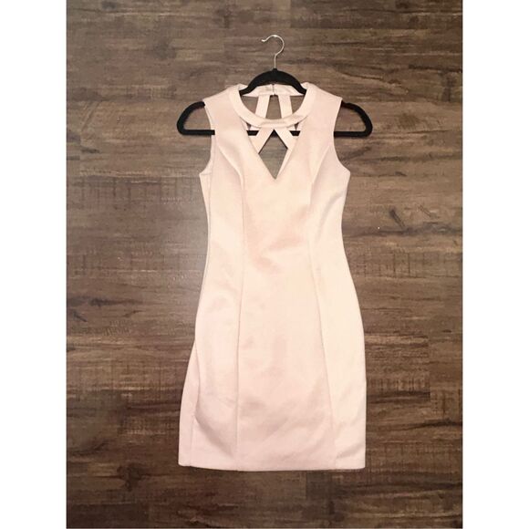 Guess Blush Pink Cut-Out Sheath Dress, Sz 4, MSRP $119 - Picture 1 of 14